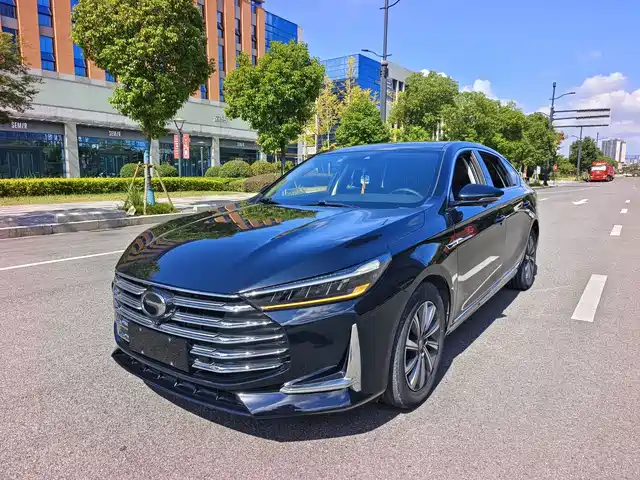 GAC TRUMPCHI GA8 2020