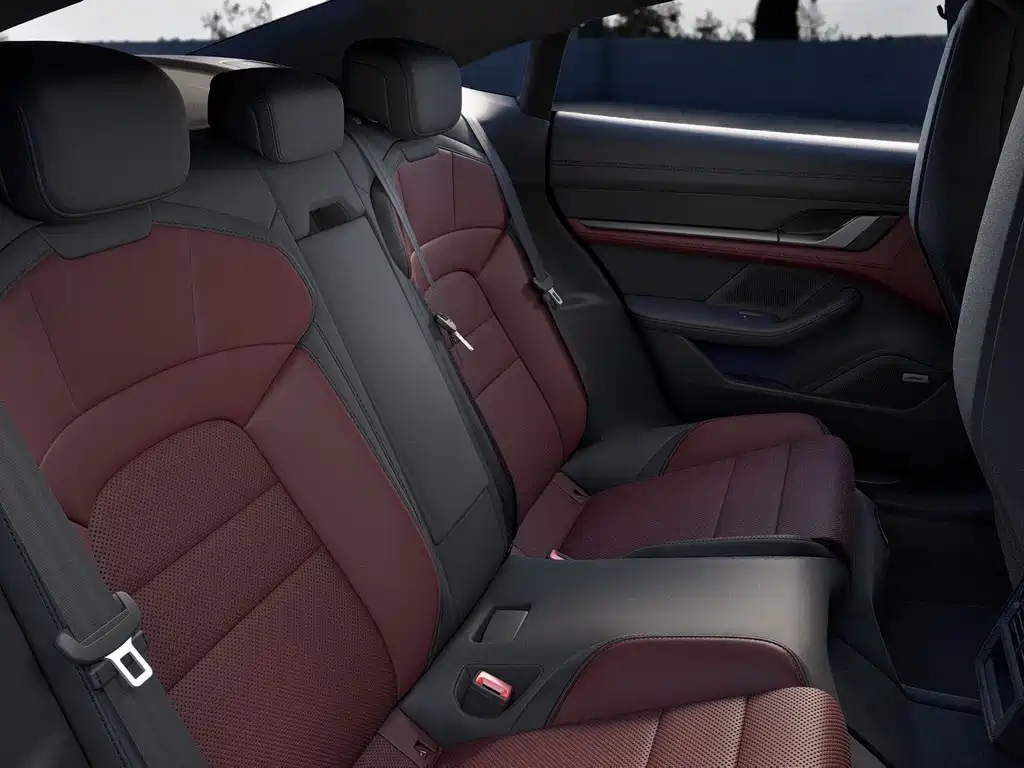 Porsche Taycan — миниатюра 8