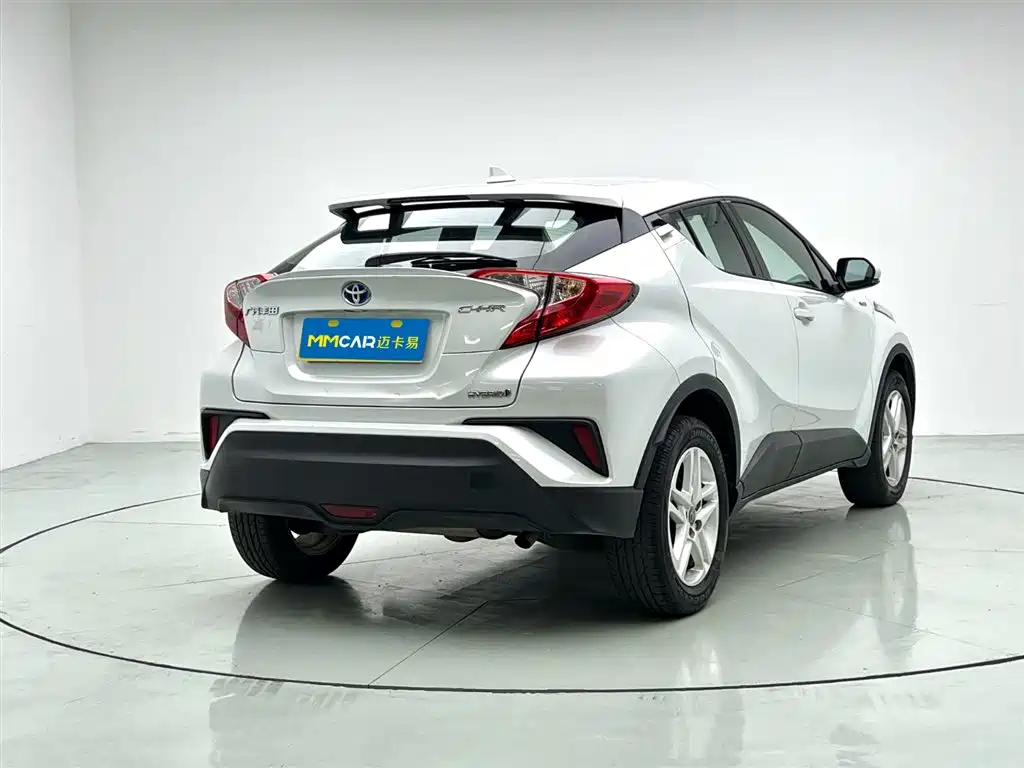 TOYOTA C HR