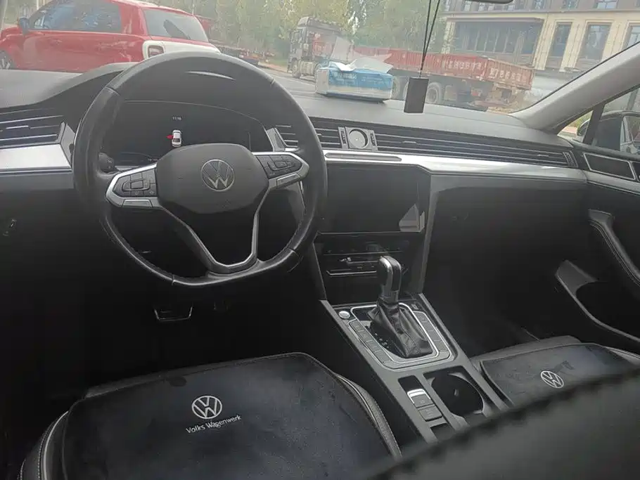 Volkswagen Magotan PHEV — миниатюра 12