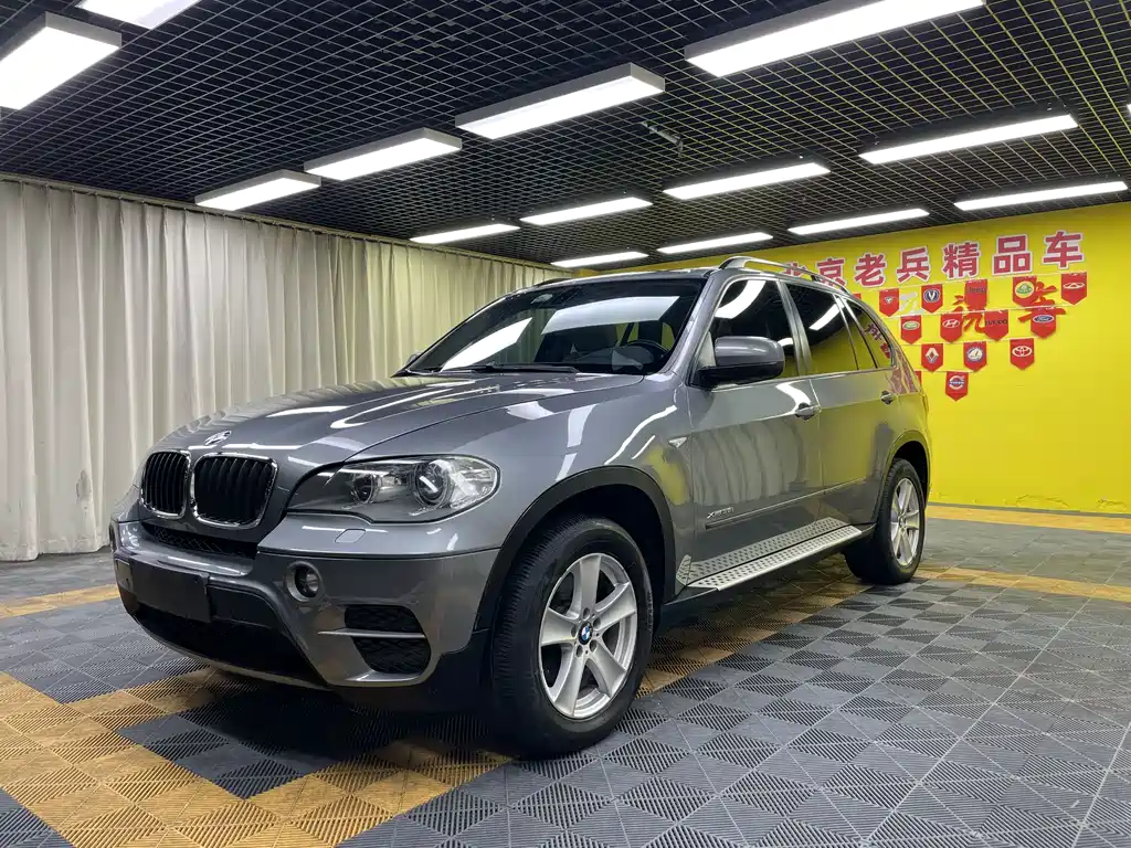 BMW X5 (Import) 2011
