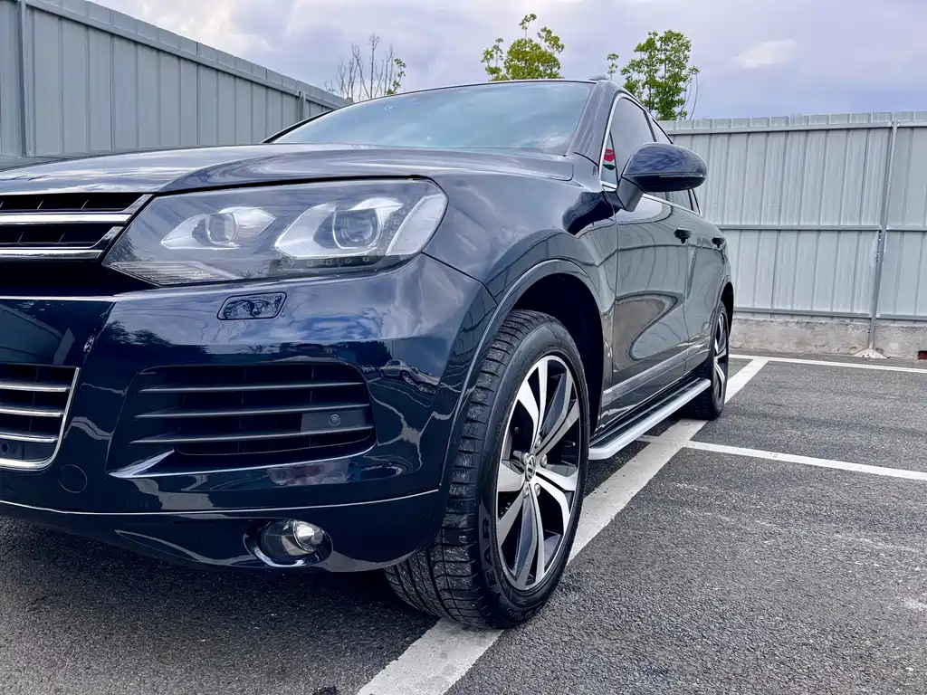 Volkswagen Touareg — миниатюра 7