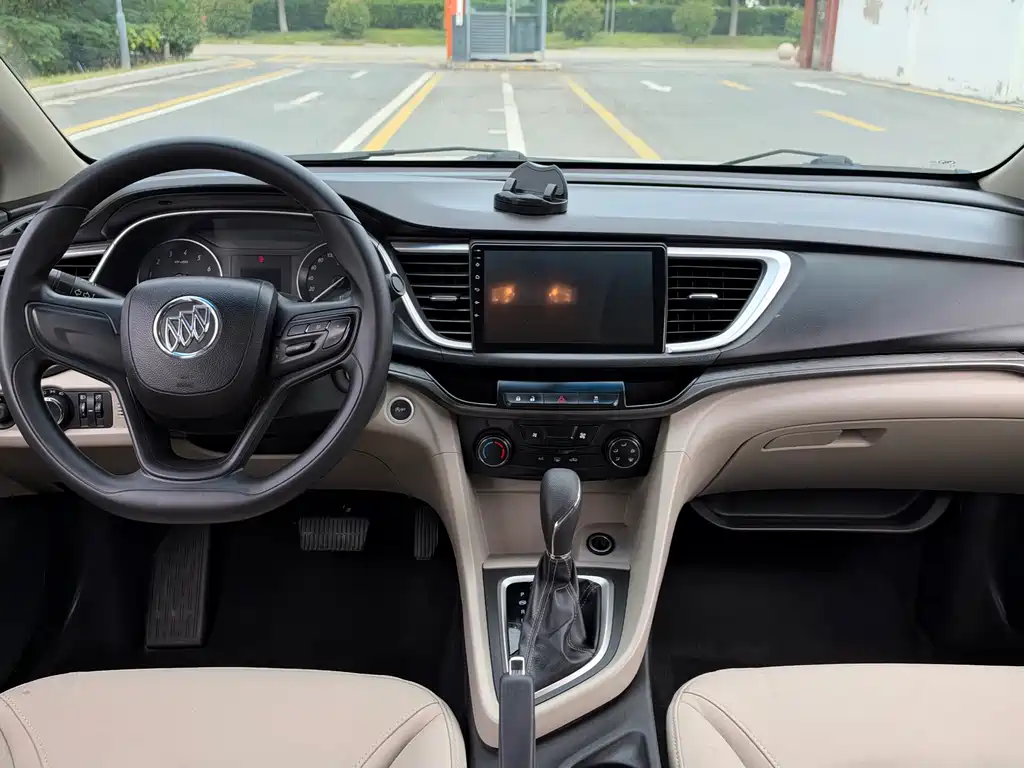 Buick Excelle — миниатюра 8