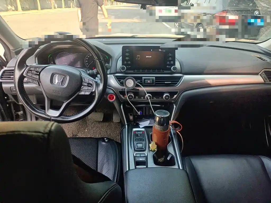 Honda Accord — миниатюра 10