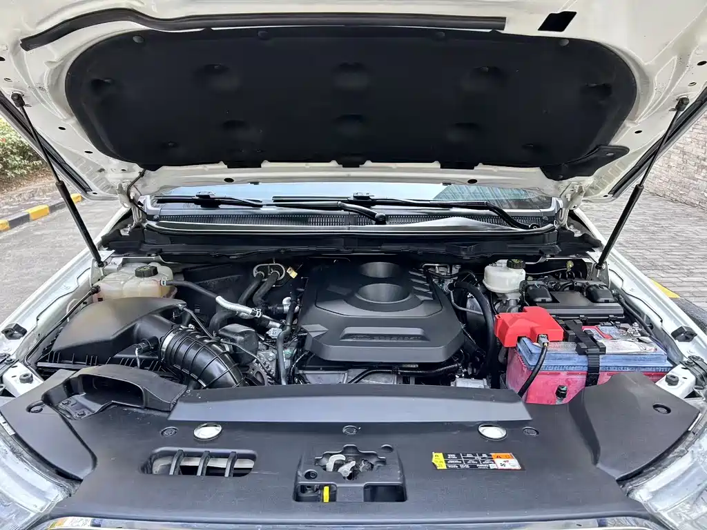 Ford Everest — миниатюра 7