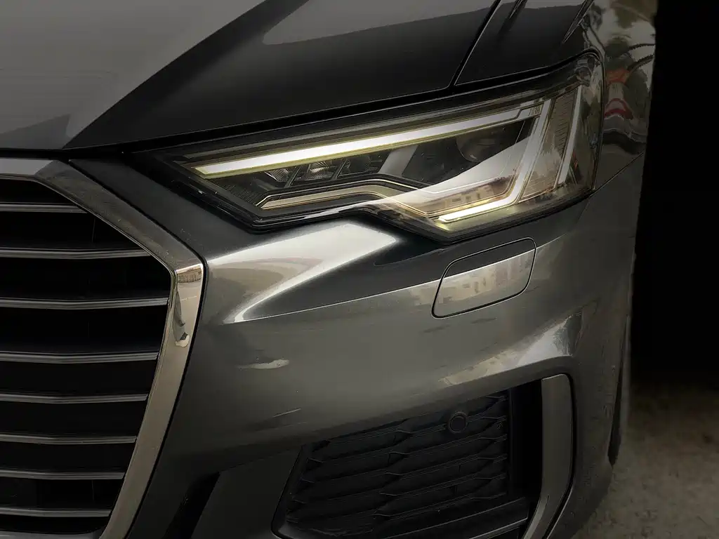 Audi A6L 2020 40 TFSI Luxury