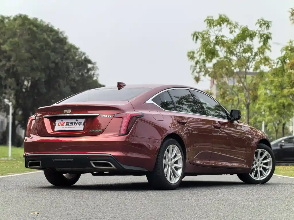 Cadillac CT5 2021 28T Fashion