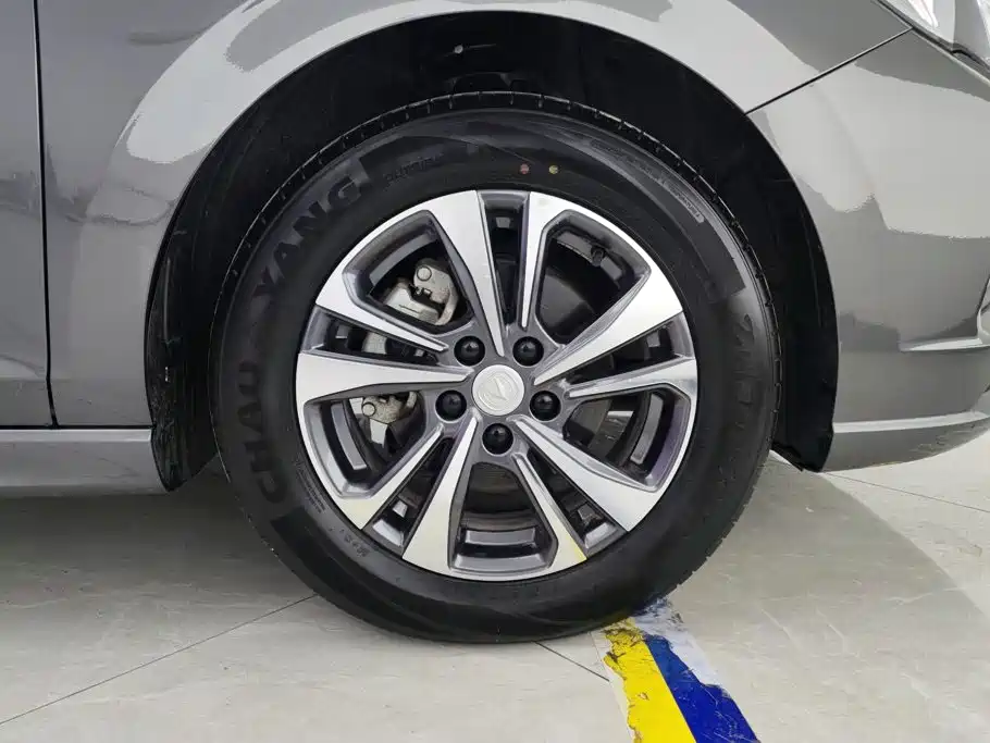 Changan Eado — миниатюра 6
