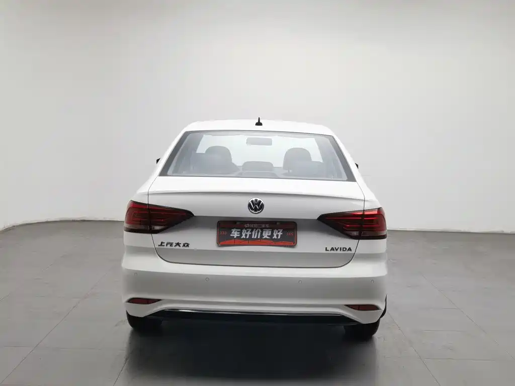 Volkswagen Lavida — миниатюра 4
