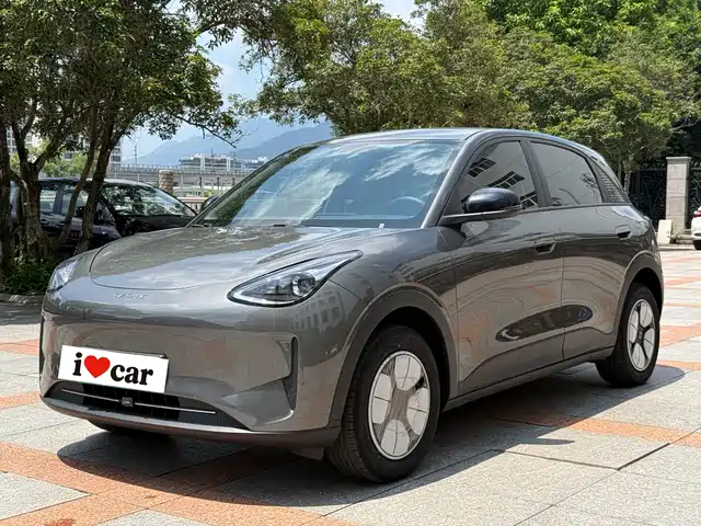 2025 Geely Xingyuan