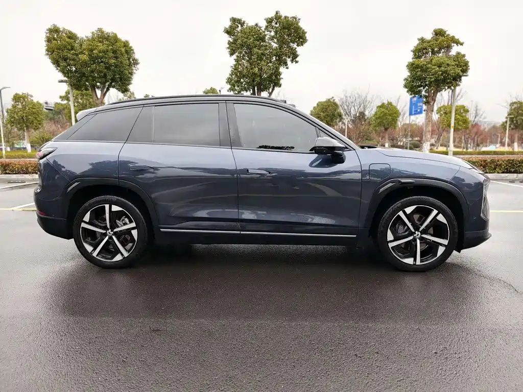 NIO NIO ES7