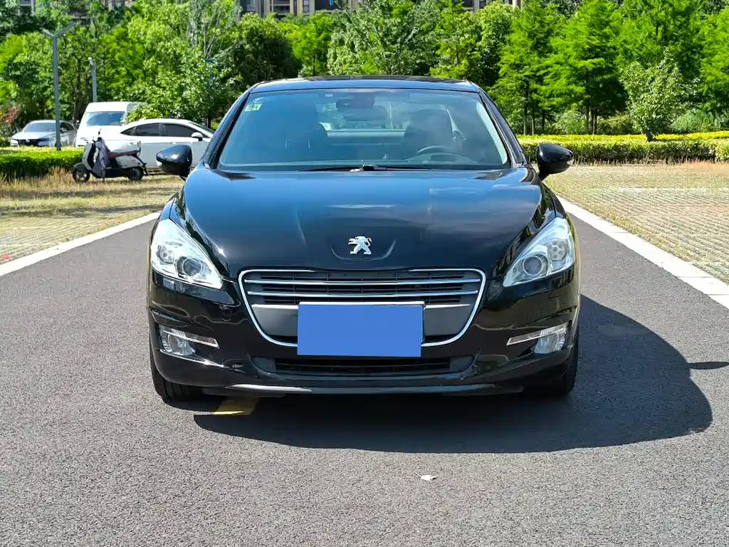 Peugeot 508 2012 2.3L