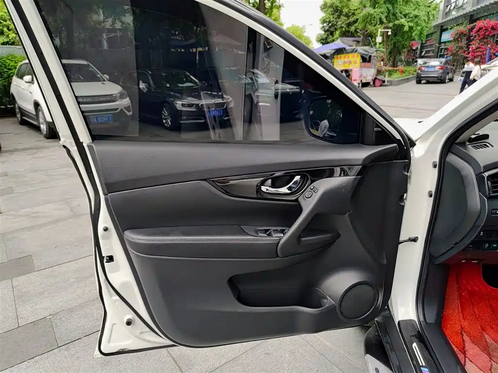 Nissan X-Trail 2022 2.0L