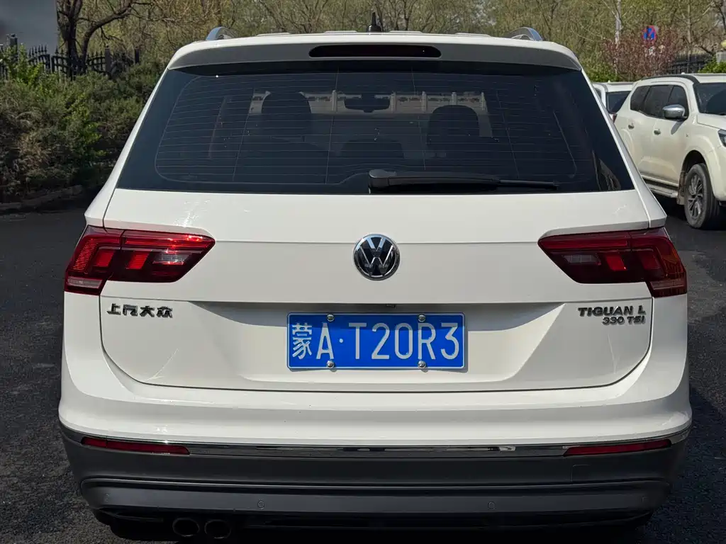 Volkswagen Tiguan L L 2019 330TSI AT Luxury VI