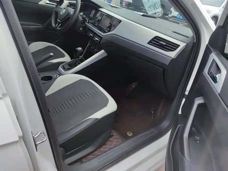 Volkswagen Polo 2019 Plus 1.5L AT