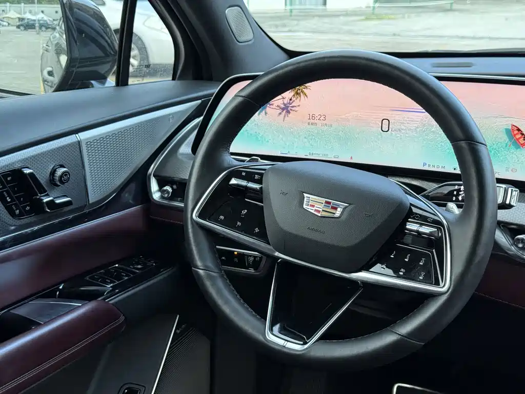 Cadillac XT5 — миниатюра 17