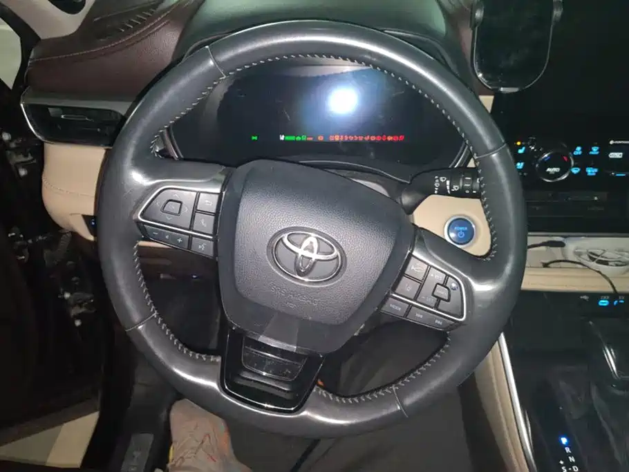 Toyota Highlander — миниатюра 15