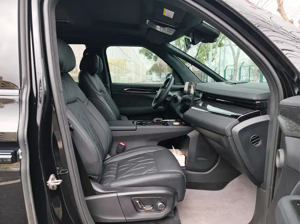 ZEEKR EXTREME KRYPTON 009