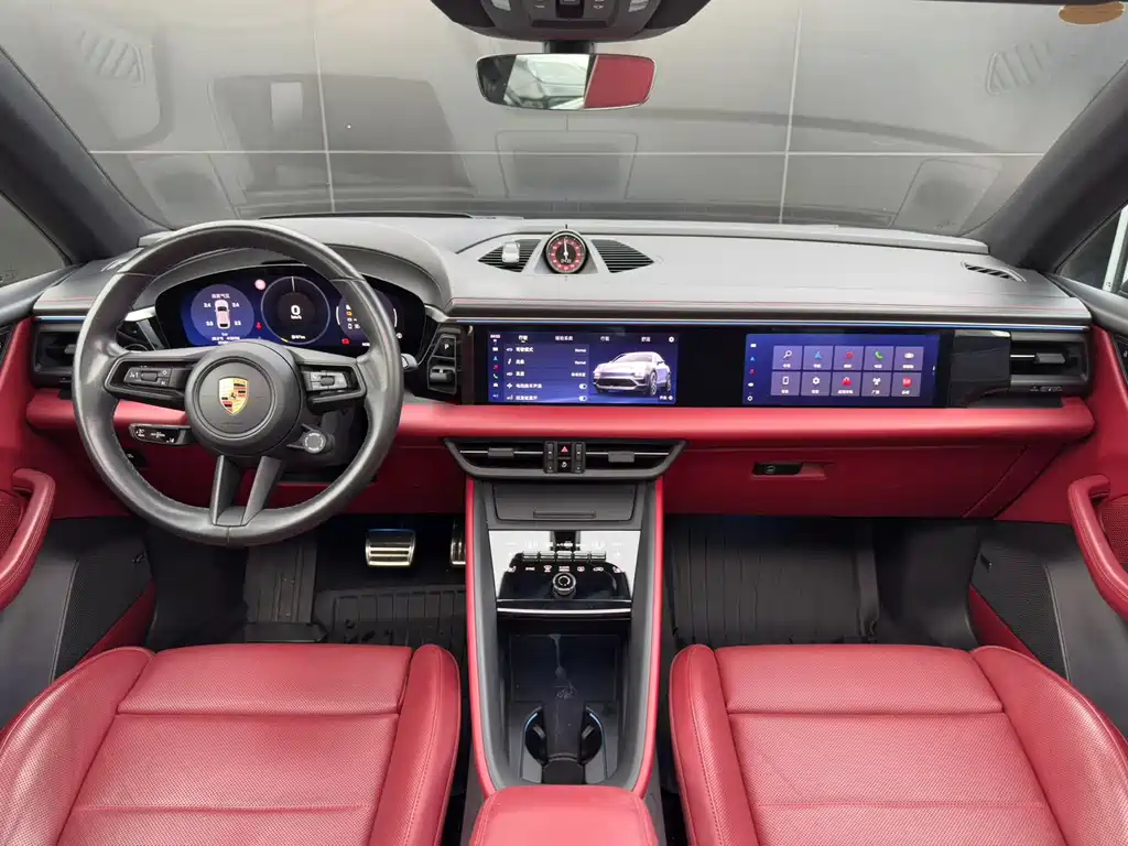 Porsche Macan EV — миниатюра 13