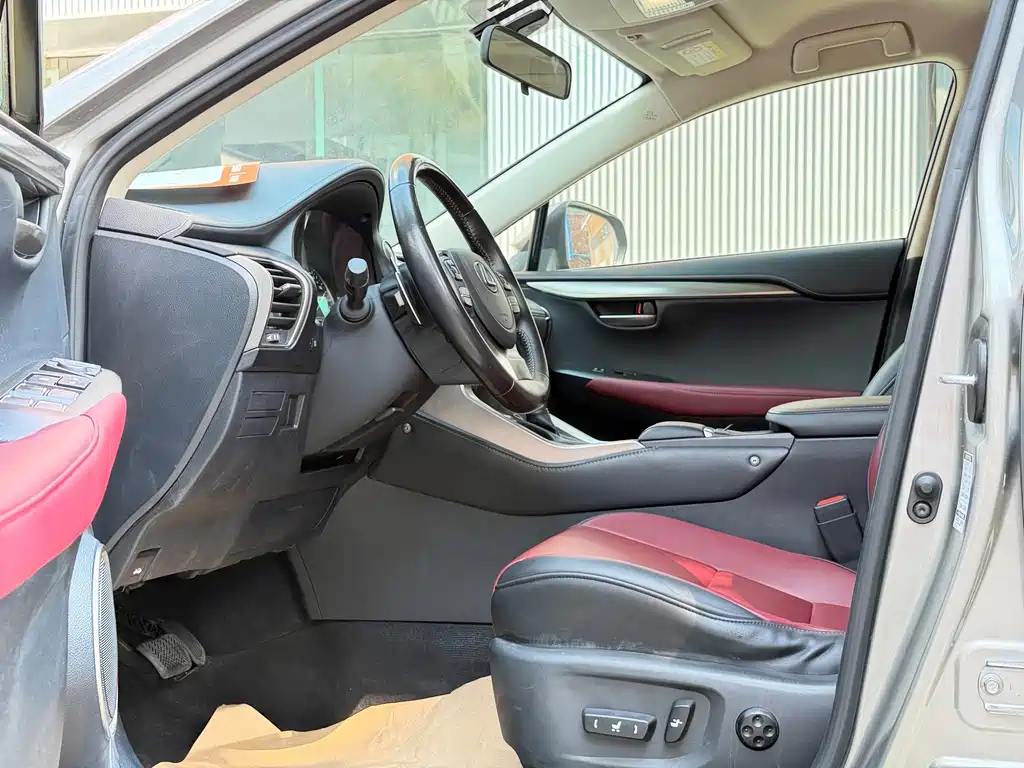 Lexus NX — миниатюра 8