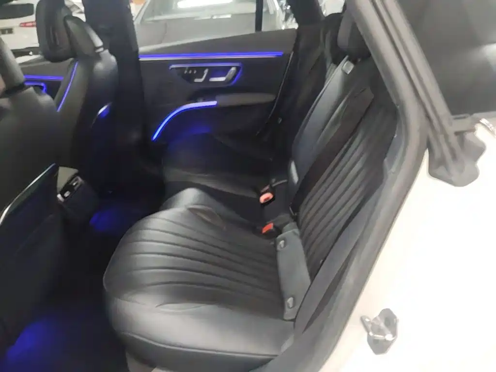 Mercedes-Benz EQS — миниатюра 22