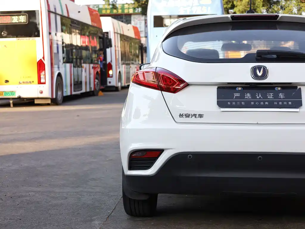 Changan Eado XT — миниатюра 22