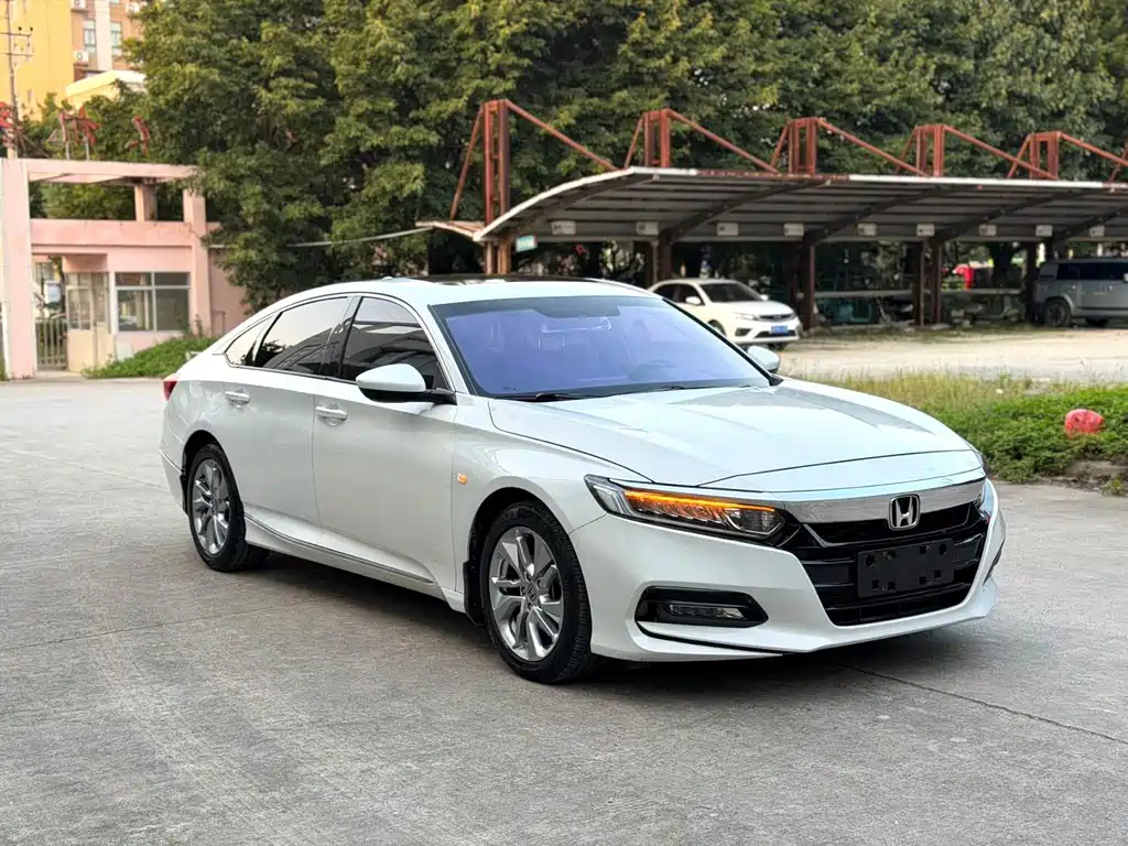Honda Accord — миниатюра 3