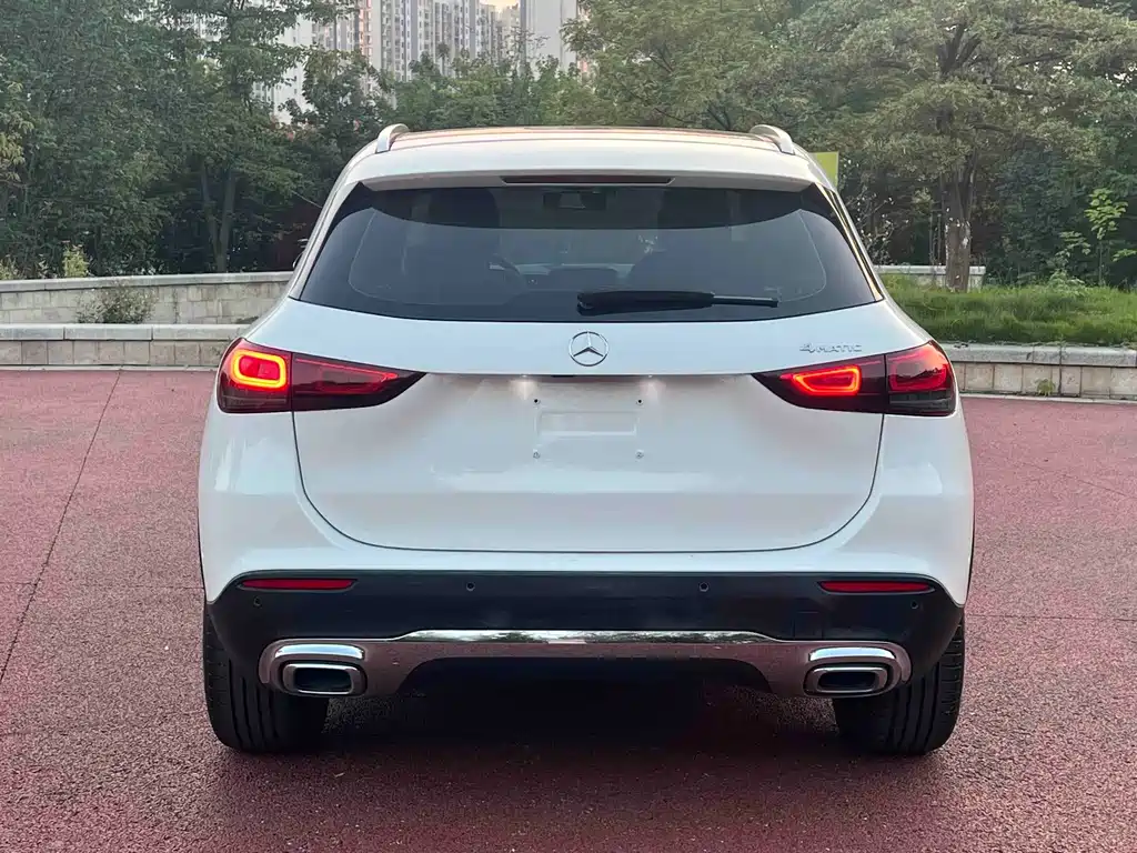 Mercedes-Benz GLA — миниатюра 5