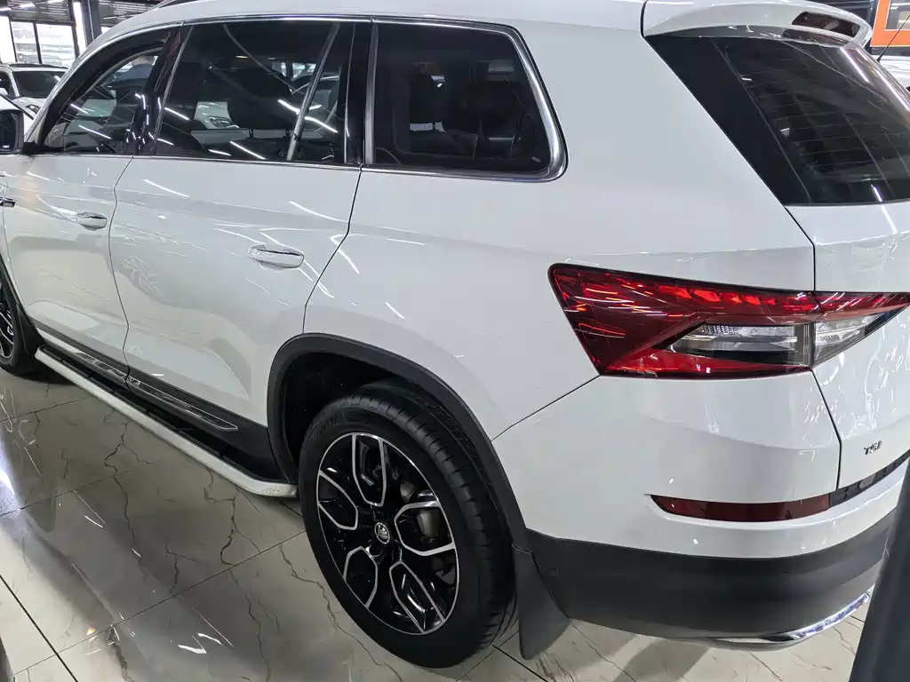 Skoda Kodiaq — миниатюра 4