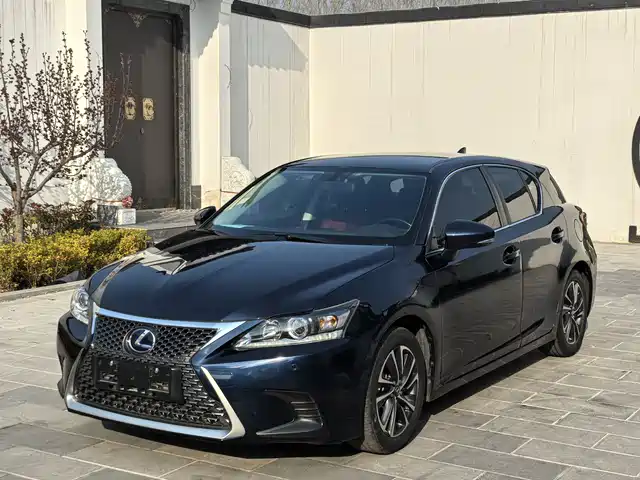 LEXUS CT 2019
