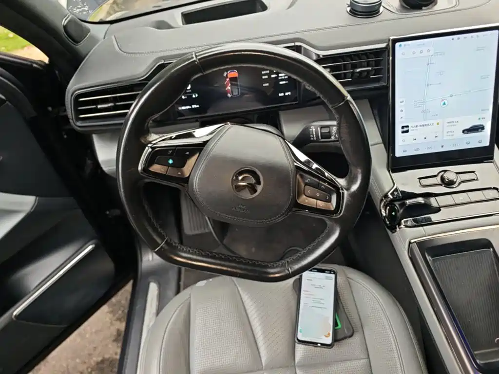 NIO ES8 — миниатюра 11
