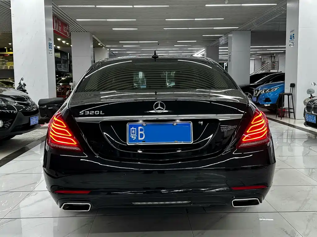 Mercedes-Benz S-Class — миниатюра 13