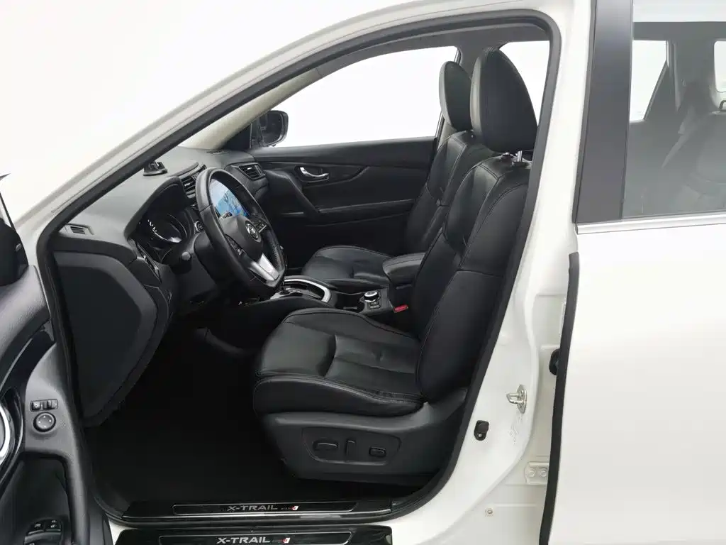 Nissan X-Trail — миниатюра 10