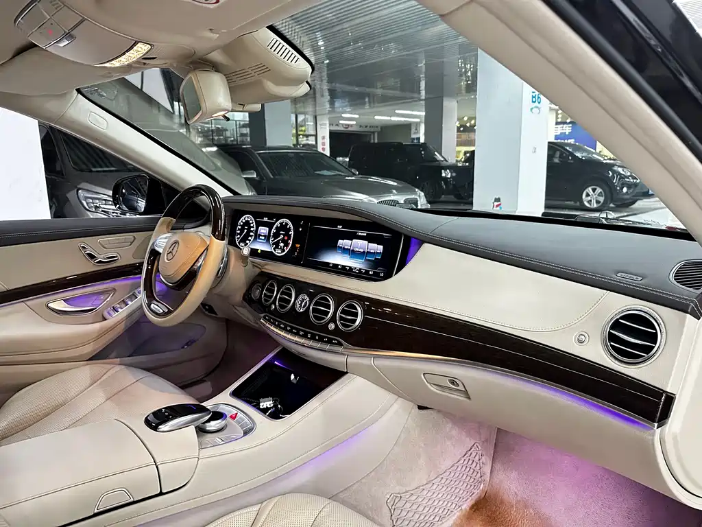 Mercedes-Benz S-Class — миниатюра 11