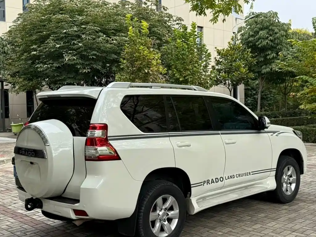 Toyota Prado (Import) — миниатюра 6
