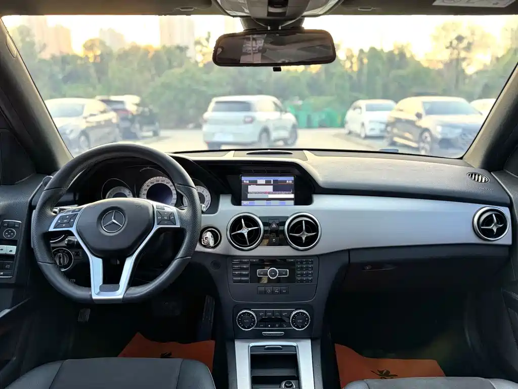 Mercedes-Benz GLK-Class — миниатюра 7