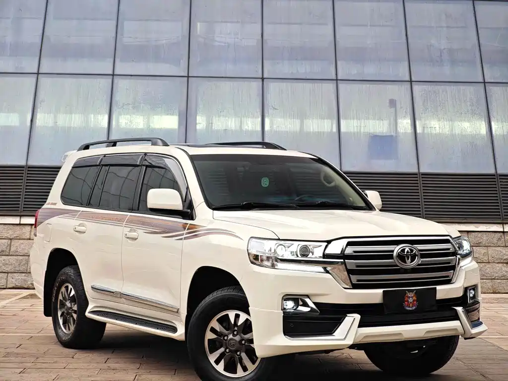 Toyota Land Cruiser 2010 4.7L AT VX