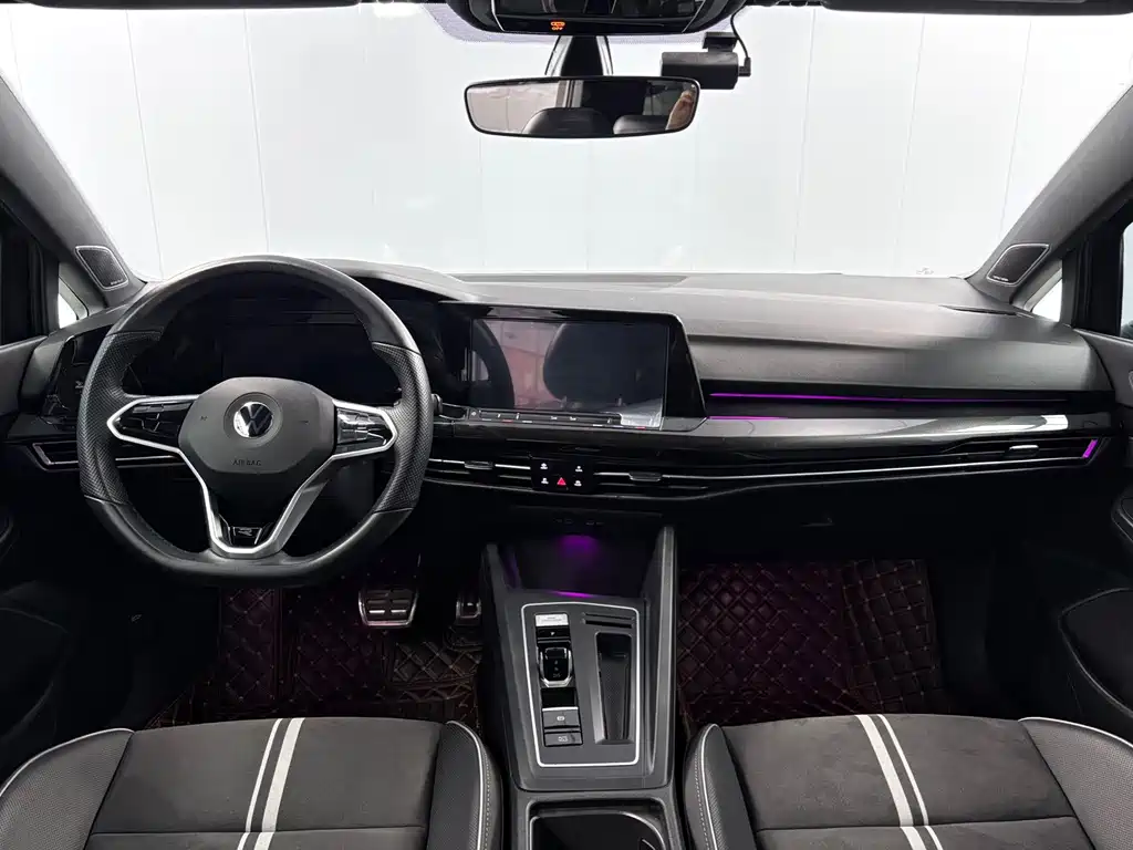 Volkswagen Golf — миниатюра 7