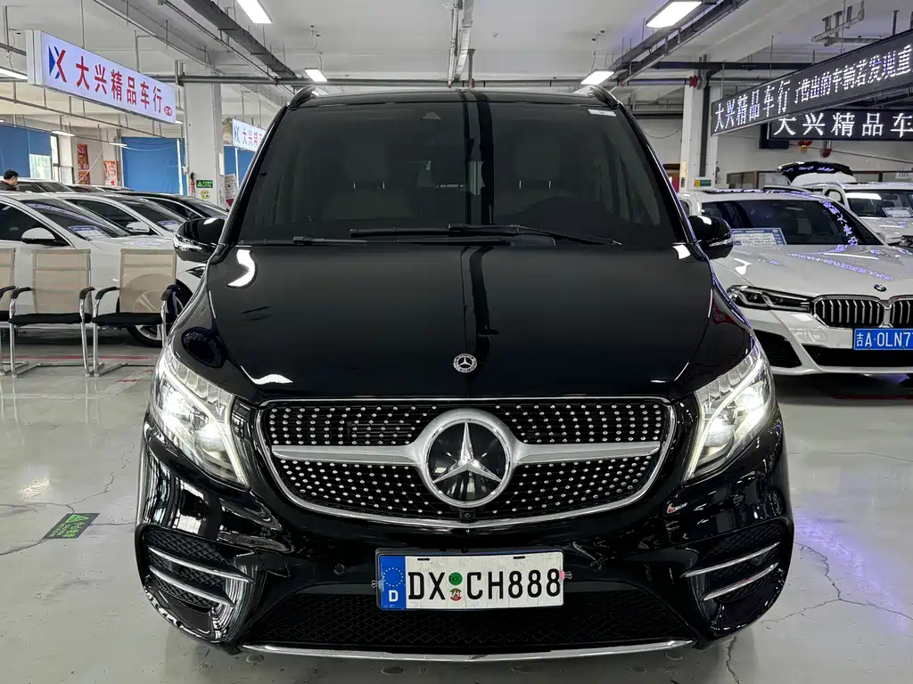 MERCEDES-BENZ V CLASS