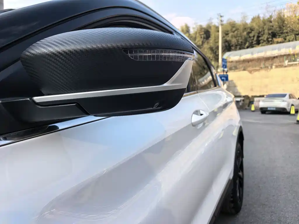 GEELY AUTOMOBILE BINYUE