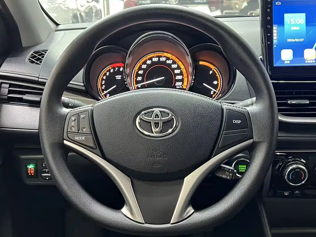 TOYOTA YARIS L ZHIXUAN