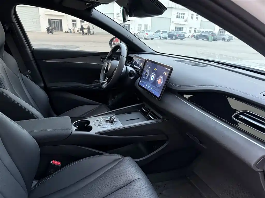 BYD SEAL 06 NEW ENERGY