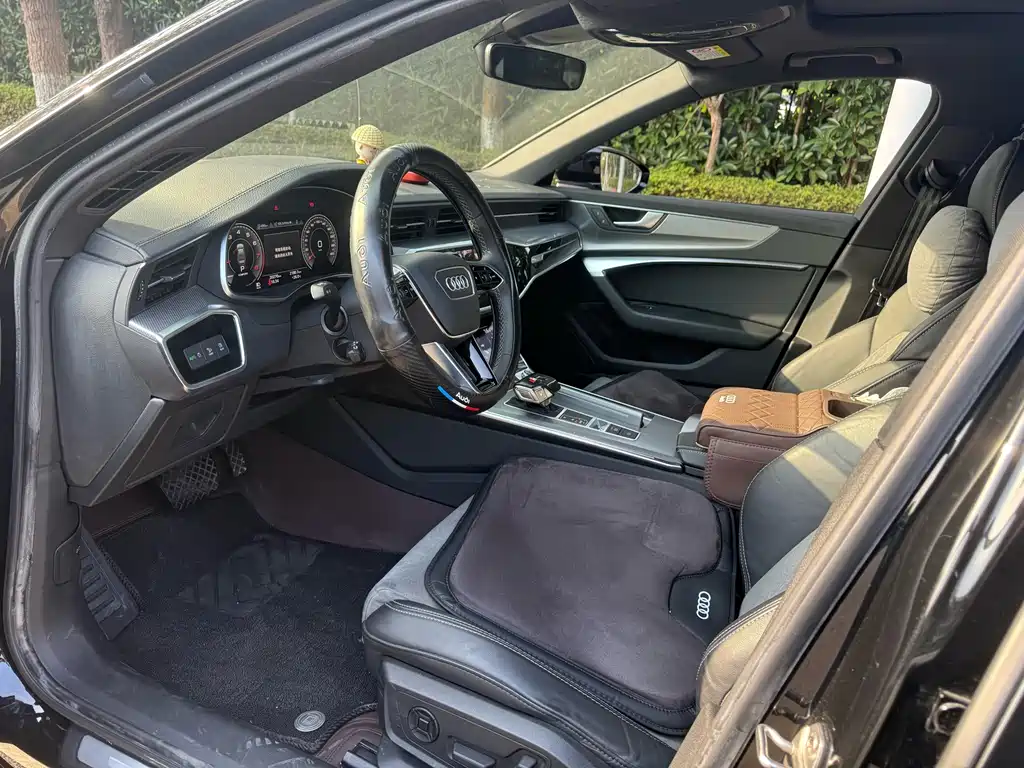 Audi A6L — миниатюра 7