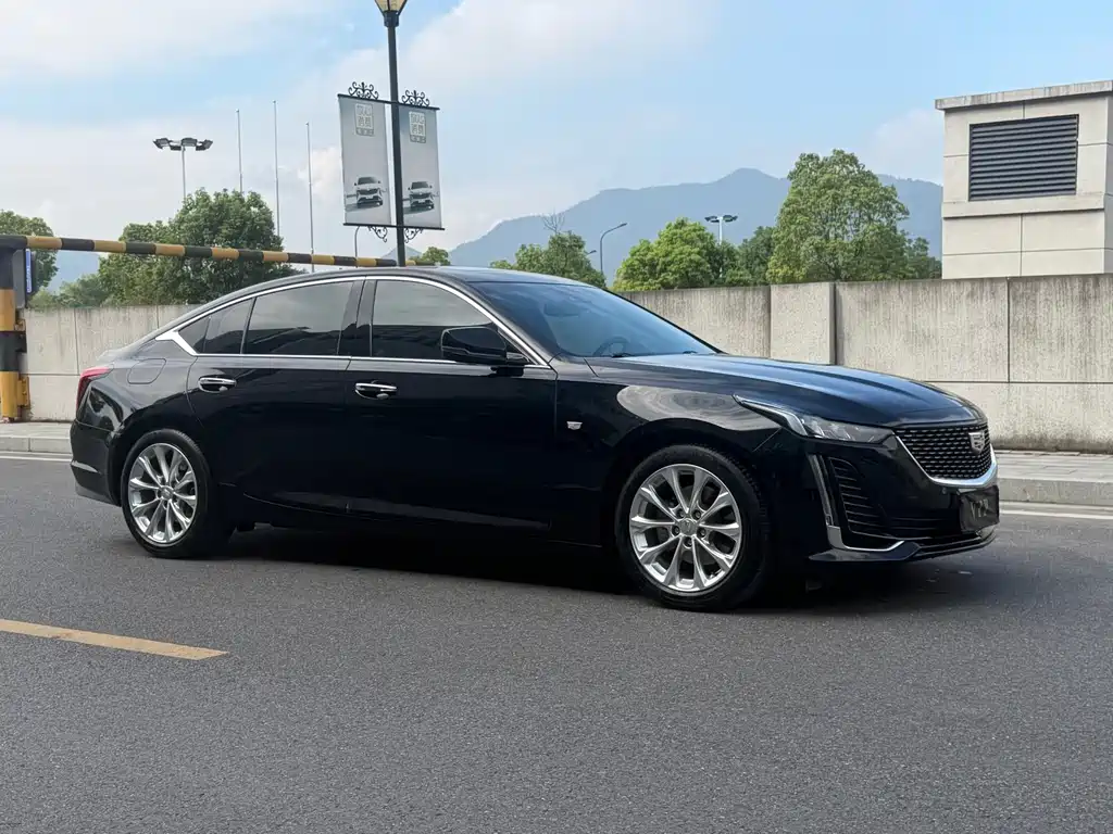 Cadillac CT5 — миниатюра 3