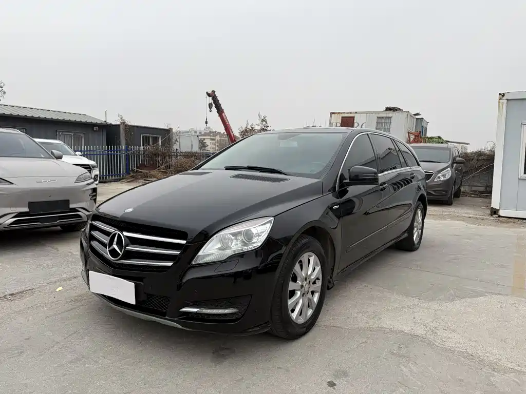 Mercedes-Benz R-Class 2017