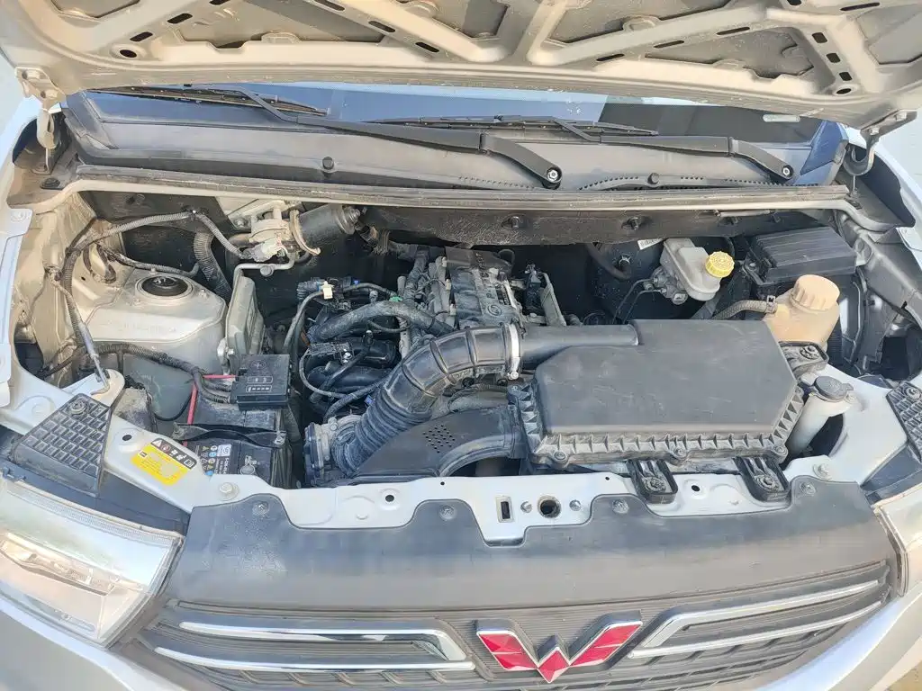 Wuling Hongguang V — миниатюра 20