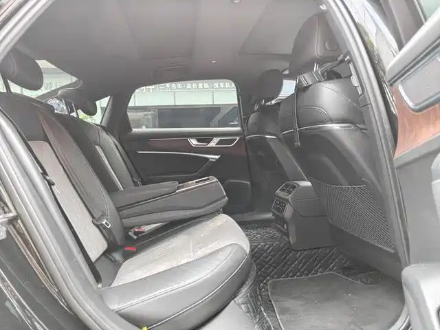 Audi A6L — миниатюра 16