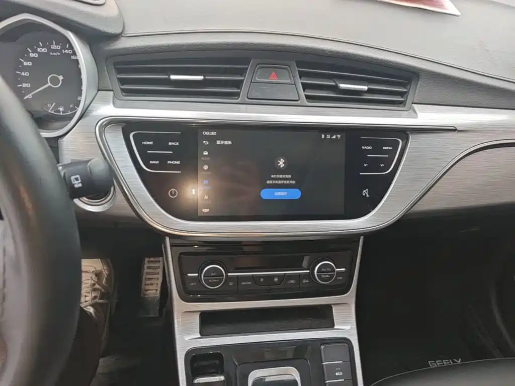 Geely Emgrand GS — миниатюра 13