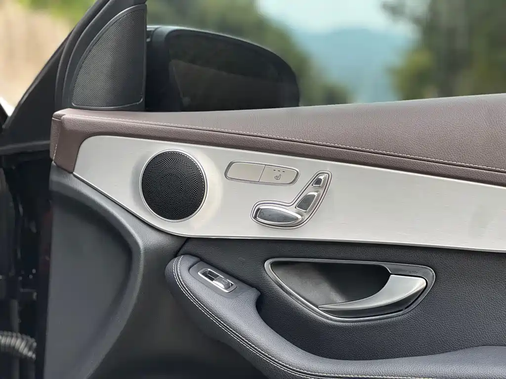 Mercedes-Benz GLC — миниатюра 15