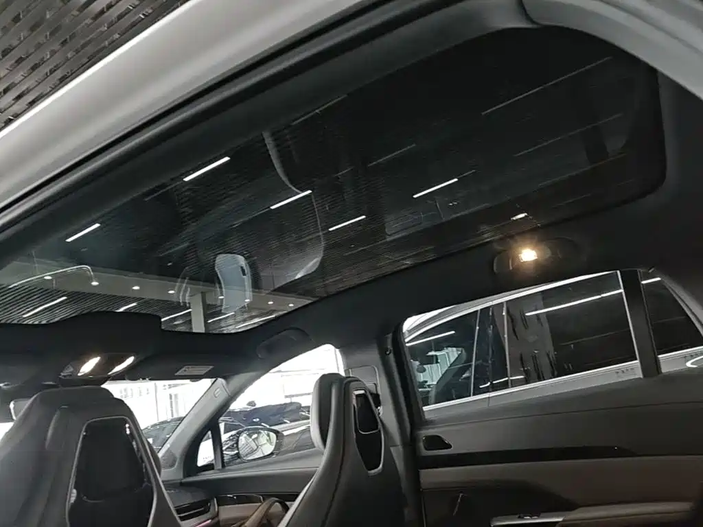 Hongqi Hongqi Tiangong 08 — миниатюра 18